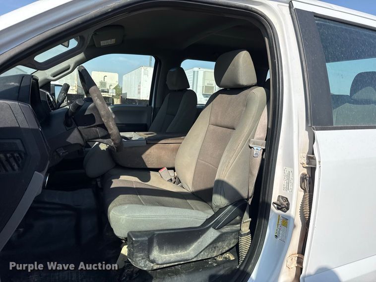 image for item FC4235 2017 Ford F-150 Crew Cab pickup truck