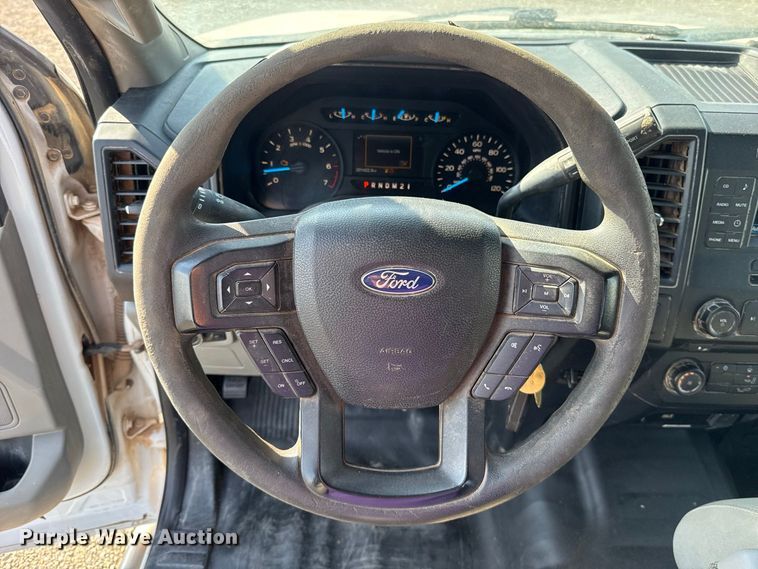 image for item FC4235 2017 Ford F-150 Crew Cab pickup truck