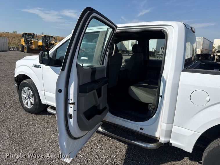 image for item FC4235 2017 Ford F-150 Crew Cab pickup truck