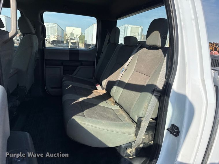 image for item FC4235 2017 Ford F-150 Crew Cab pickup truck