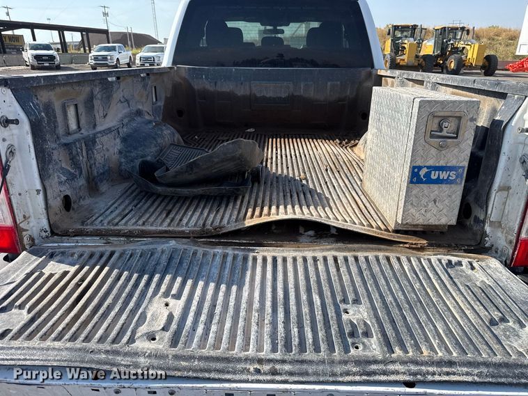 image for item FC4236 2020 Ford F250 Super Duty Ext. Cab pickup truck