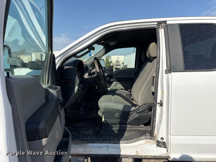 image for item FC4236 2020 Ford F250 Super Duty Ext. Cab pickup truck