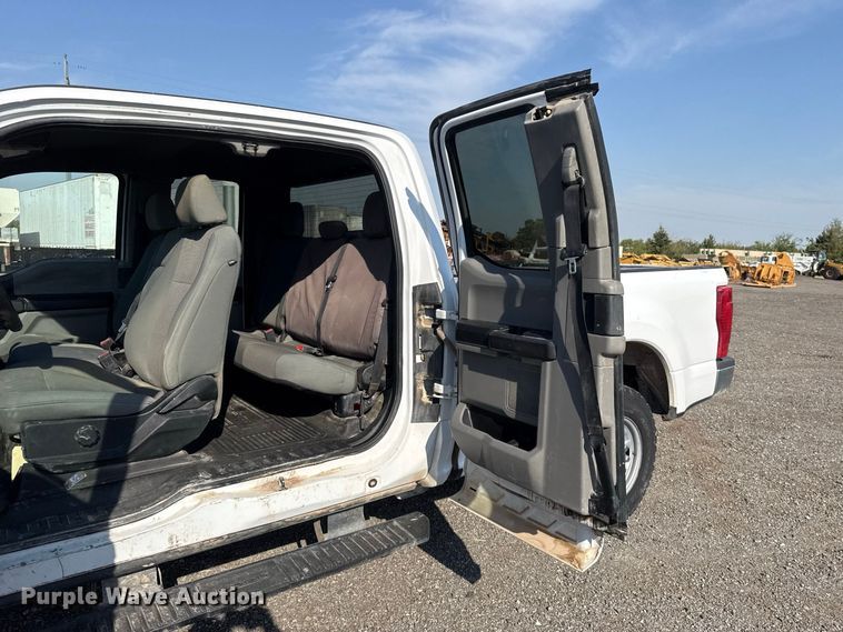 image for item FC4236 2020 Ford F250 Super Duty Ext. Cab pickup truck
