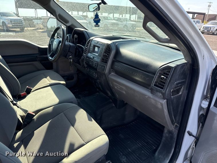 image for item FC4236 2020 Ford F250 Super Duty Ext. Cab pickup truck