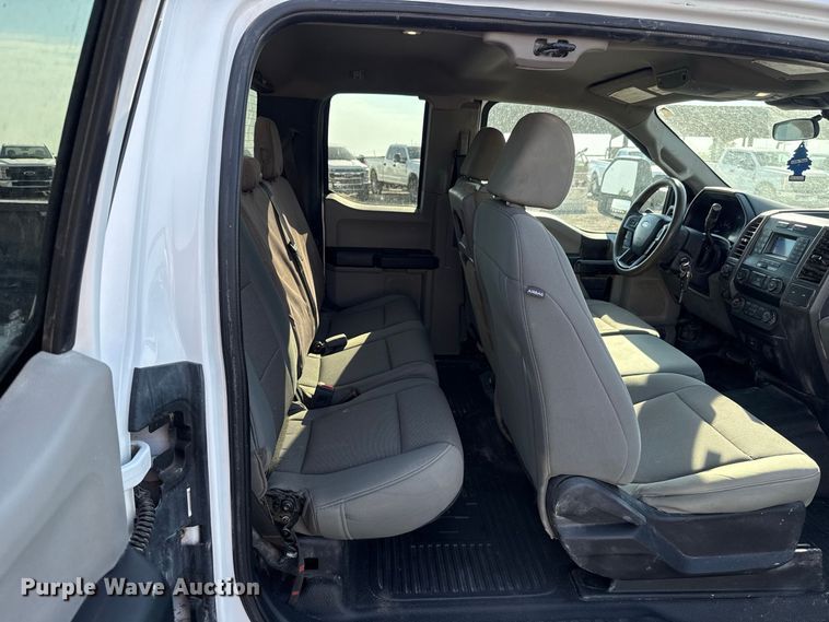 image for item FC4236 2020 Ford F250 Super Duty Ext. Cab pickup truck