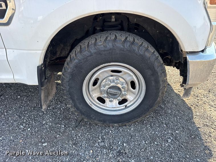 image for item FC4236 2020 Ford F250 Super Duty Ext. Cab pickup truck