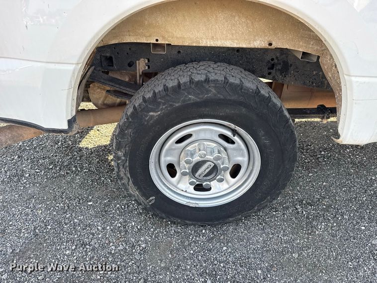 image for item FC4236 2020 Ford F250 Super Duty Ext. Cab pickup truck