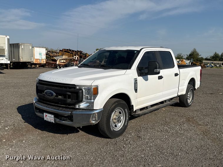 2020 Ford F250 Super Duty Crew Cab pickup truck
