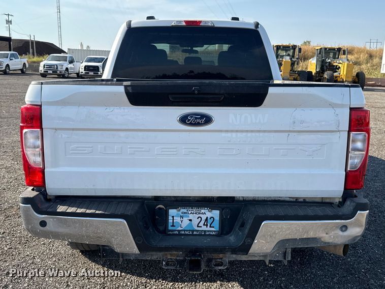 image for item FC4237 2020 Ford F250 Super Duty Crew Cab pickup truck