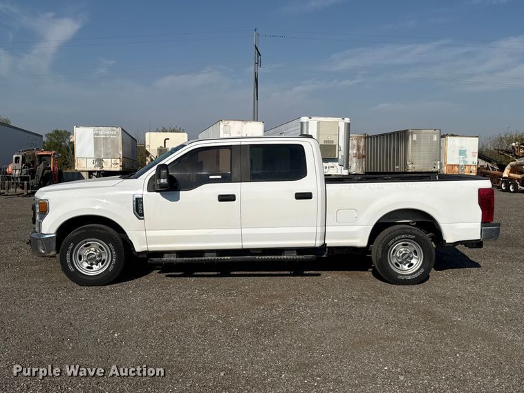 image for item FC4237 2020 Ford F250 Super Duty Crew Cab pickup truck