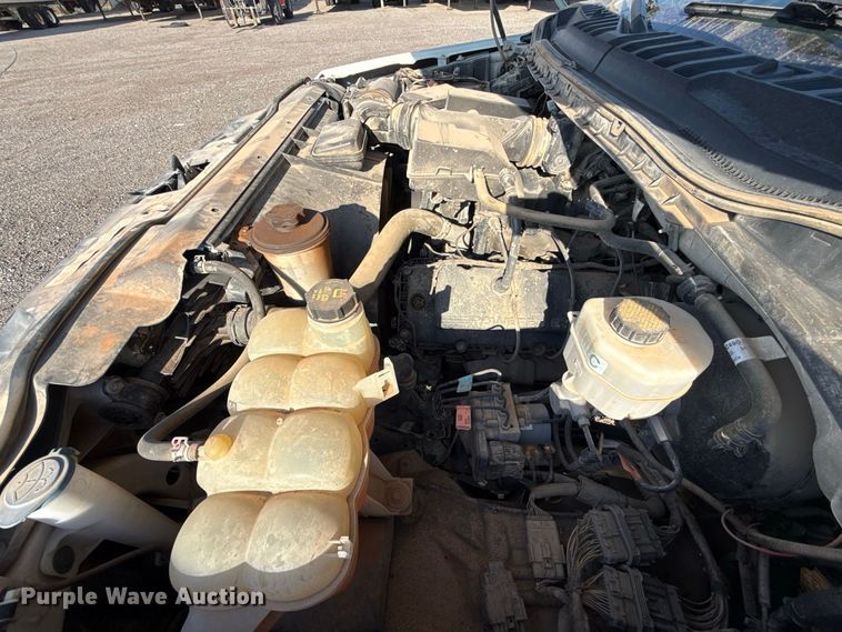 image for item FC4237 2020 Ford F250 Super Duty Crew Cab pickup truck