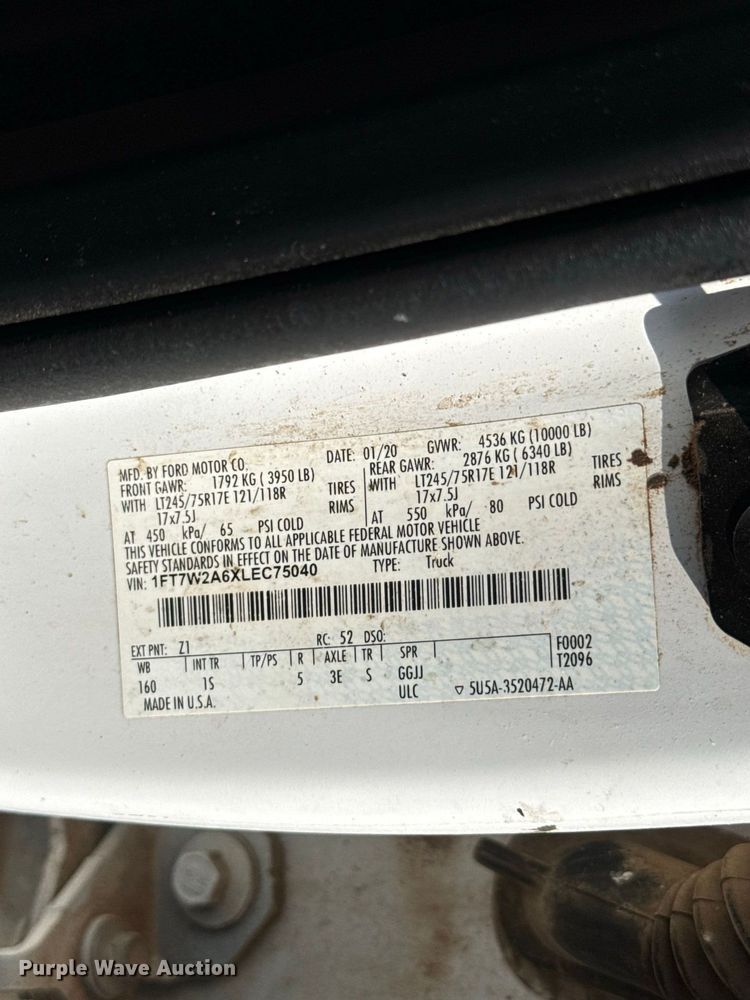 image for item FC4237 2020 Ford F250 Super Duty Crew Cab pickup truck