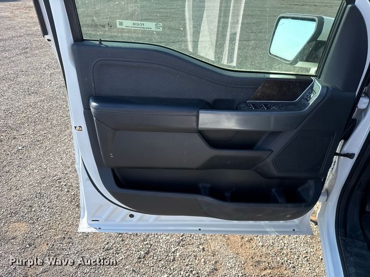 image for item FC4238 2021 Ford F-150 Crew Cab pickup truck