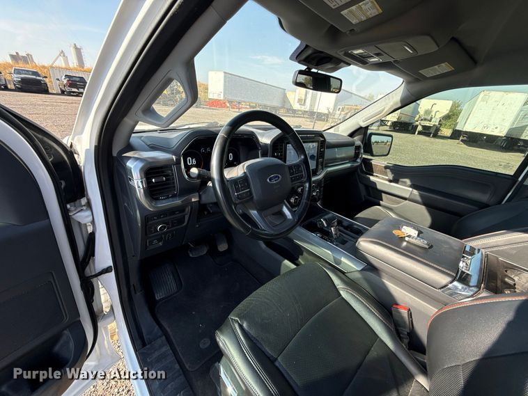 image for item FC4238 2021 Ford F-150 Crew Cab pickup truck
