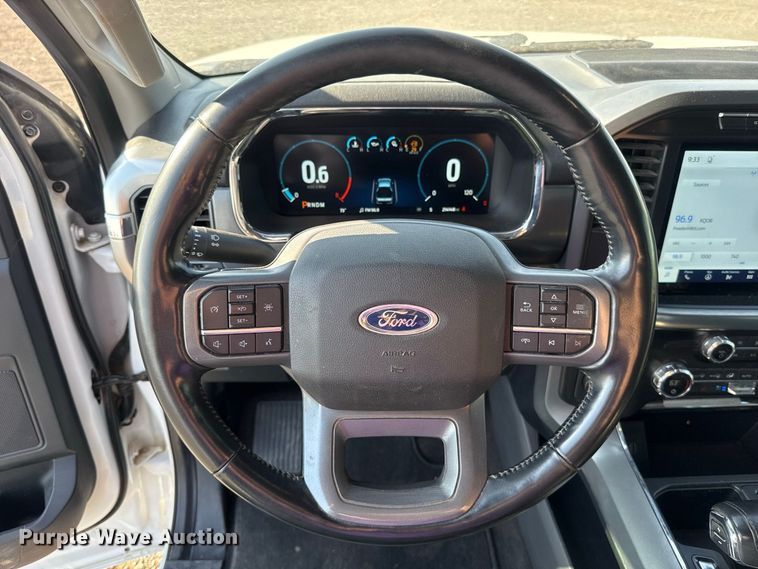 image for item FC4238 2021 Ford F-150 Crew Cab pickup truck
