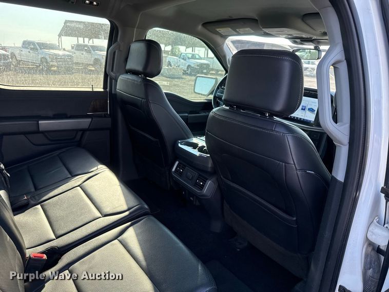 image for item FC4238 2021 Ford F-150 Crew Cab pickup truck