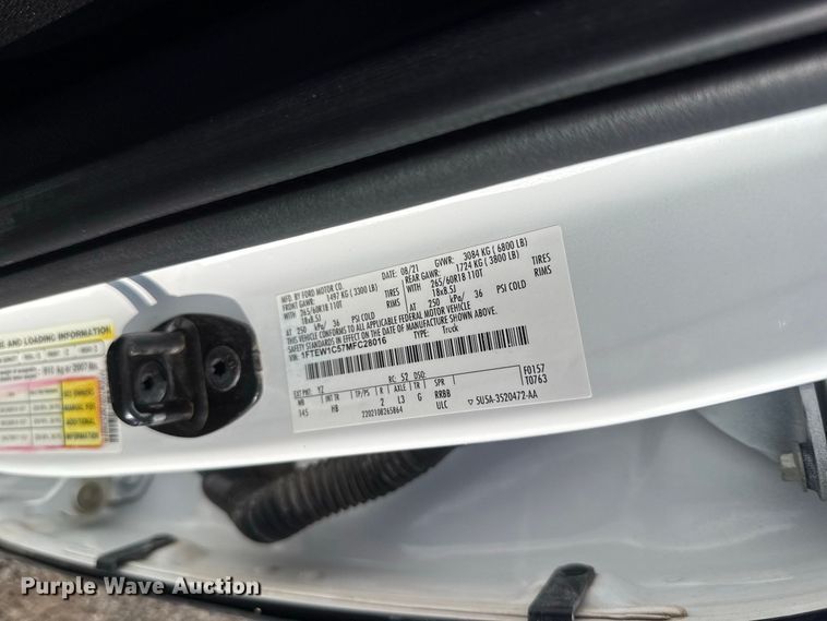 image for item FC4238 2021 Ford F-150 Crew Cab pickup truck
