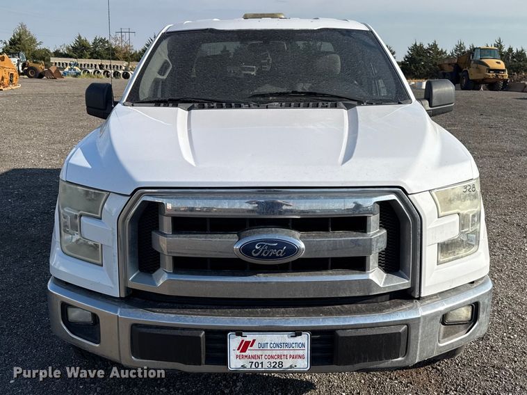 image for item FC4239 2015 Ford F150 Ext. Cab pickup truck