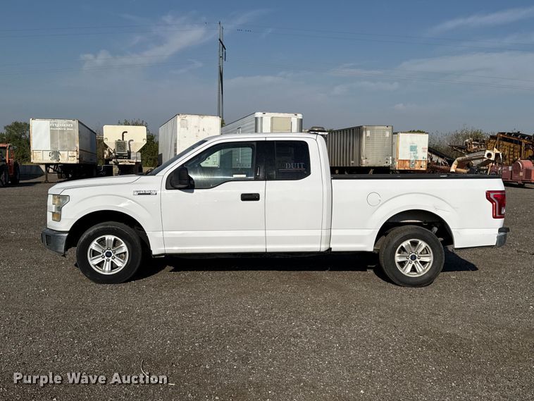 image for item FC4239 2015 Ford F150 Ext. Cab pickup truck