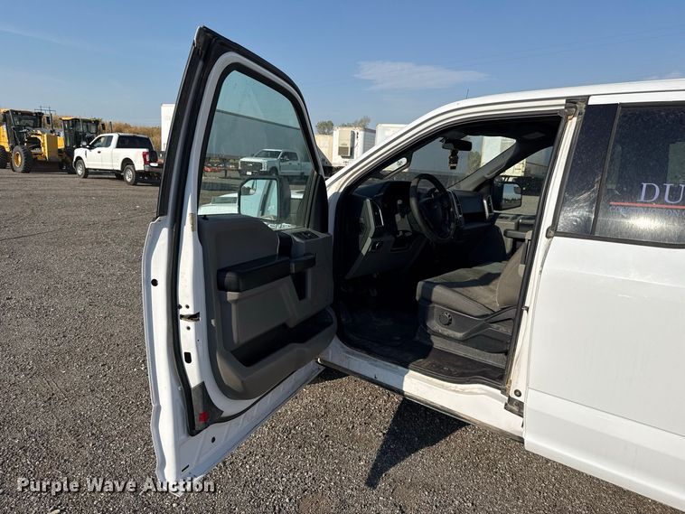 image for item FC4239 2015 Ford F150 Ext. Cab pickup truck