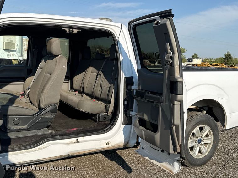image for item FC4239 2015 Ford F150 Ext. Cab pickup truck