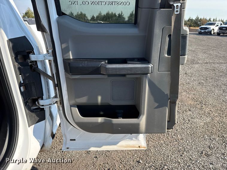 image for item FC4239 2015 Ford F150 Ext. Cab pickup truck