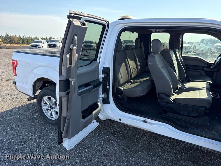 image for item FC4239 2015 Ford F150 Ext. Cab pickup truck