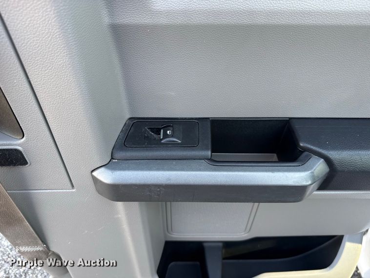 image for item FC4239 2015 Ford F150 Ext. Cab pickup truck