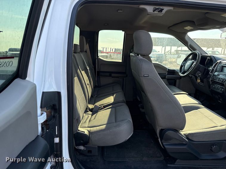 image for item FC4239 2015 Ford F150 Ext. Cab pickup truck