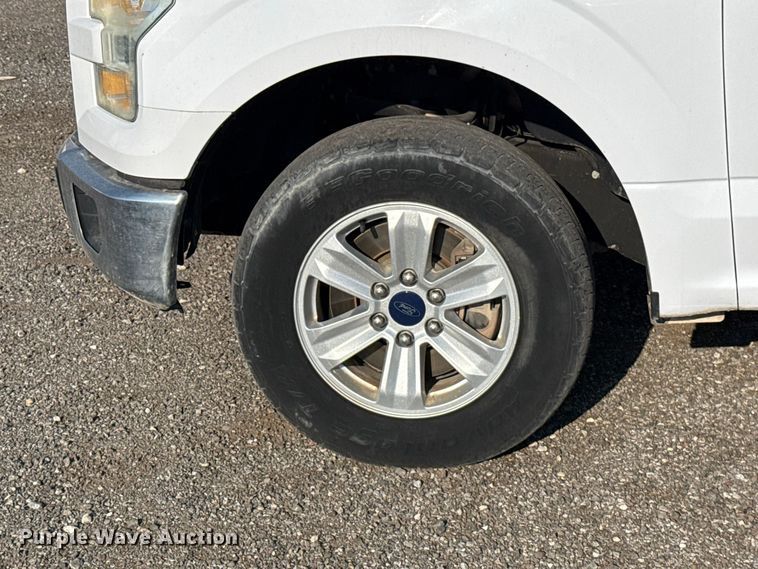 image for item FC4239 2015 Ford F150 Ext. Cab pickup truck