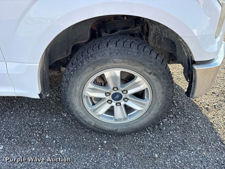 image for item FC4239 2015 Ford F150 Ext. Cab pickup truck