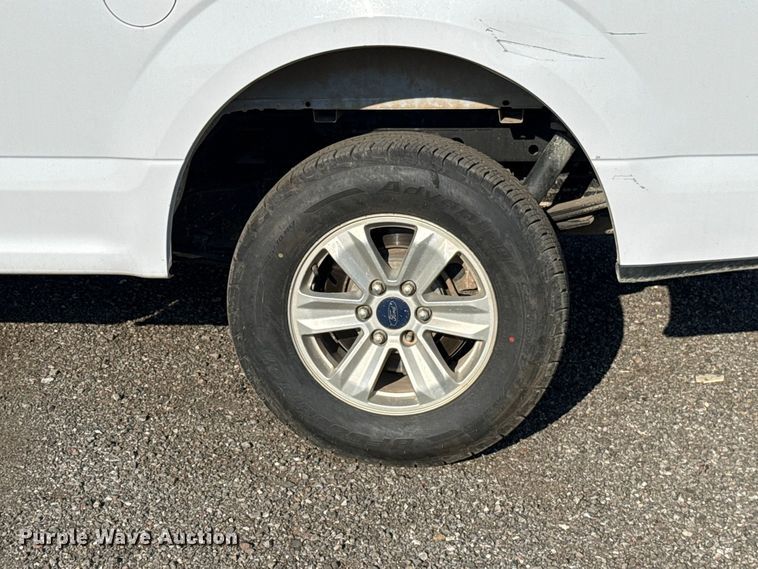 image for item FC4239 2015 Ford F150 Ext. Cab pickup truck