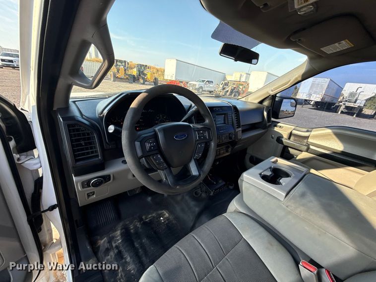 image for item FC4240 2016 Ford F150 Ext. Cab pickup truck