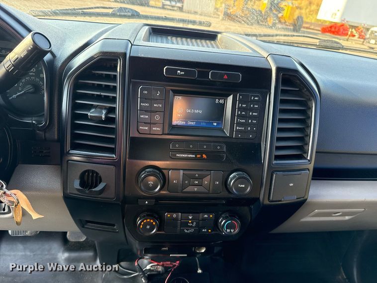image for item FC4240 2016 Ford F150 Ext. Cab pickup truck