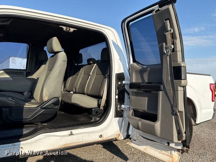 image for item FC4240 2016 Ford F150 Ext. Cab pickup truck