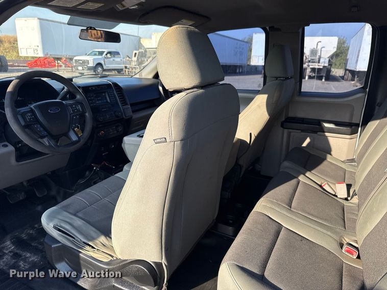 image for item FC4240 2016 Ford F150 Ext. Cab pickup truck