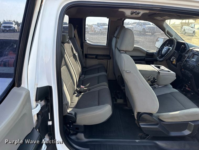image for item FC4240 2016 Ford F150 Ext. Cab pickup truck
