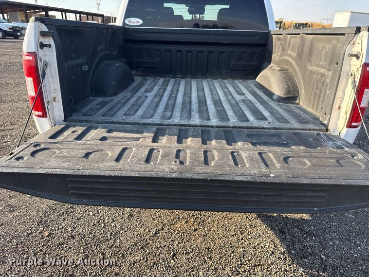 image for item FC4241 2018 Ford F150 Crew Cab pickup truck