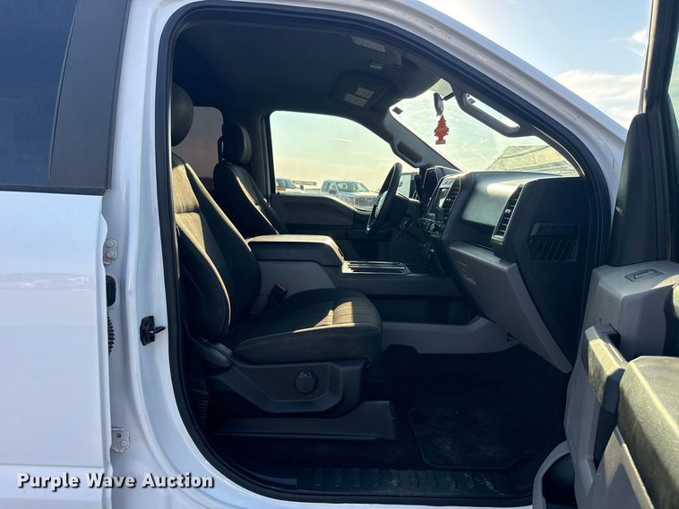 image for item FC4241 2018 Ford F150 Crew Cab pickup truck