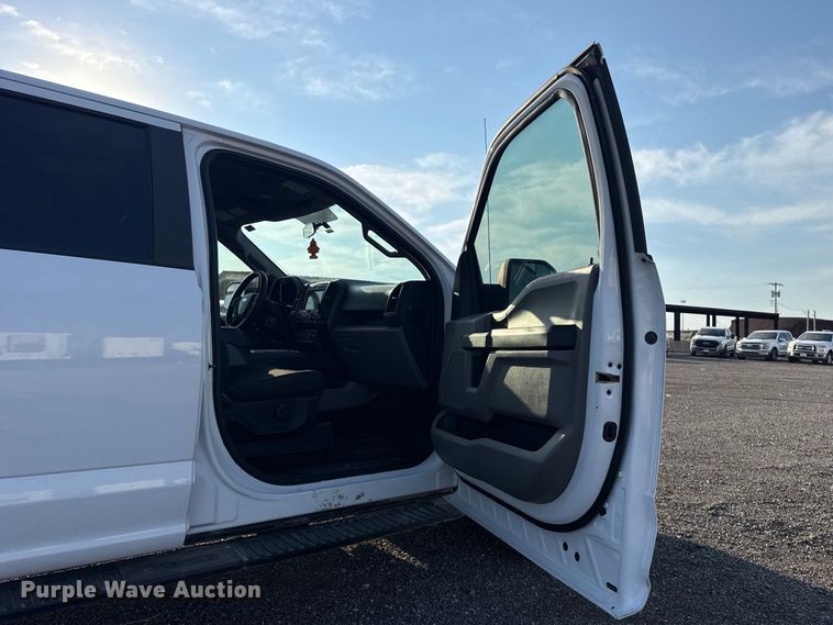 image for item FC4241 2018 Ford F150 Crew Cab pickup truck