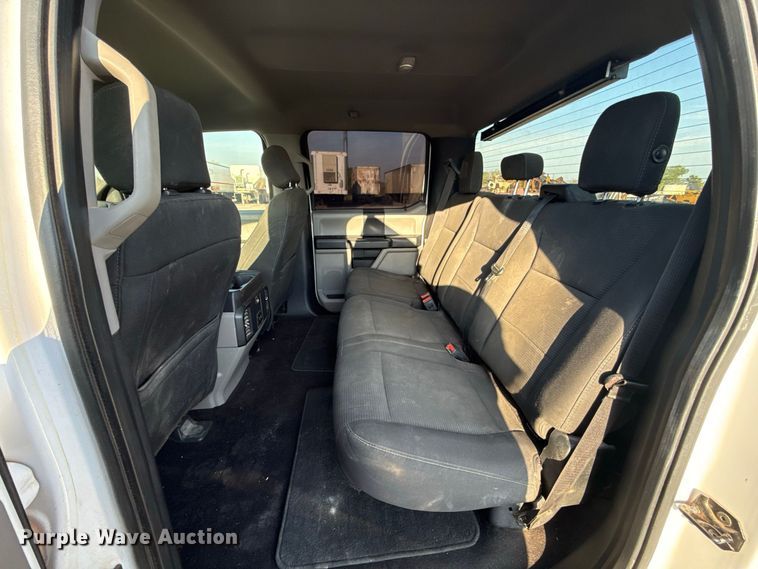 image for item FC4241 2018 Ford F150 Crew Cab pickup truck