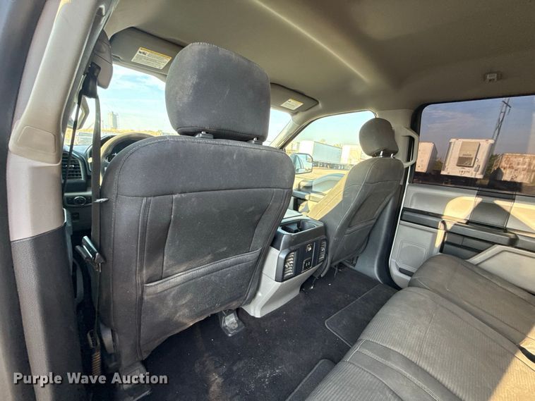 image for item FC4241 2018 Ford F150 Crew Cab pickup truck