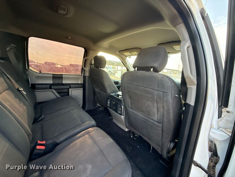 image for item FC4241 2018 Ford F150 Crew Cab pickup truck