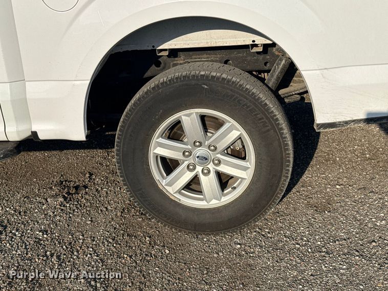 image for item FC4241 2018 Ford F150 Crew Cab pickup truck