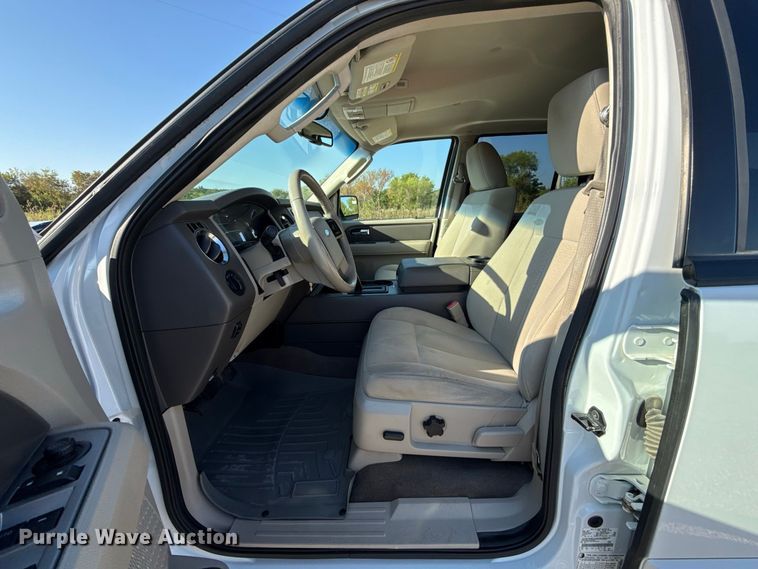 image for item FC4298 2012 Ford Expedition SUV