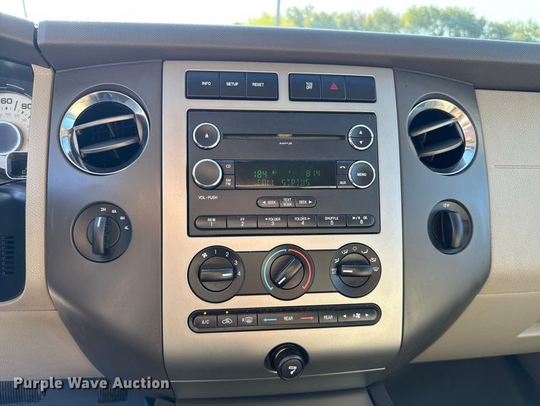 image for item FC4298 2012 Ford Expedition SUV