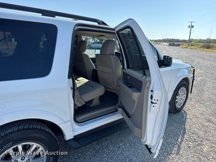 image for item FC4298 2012 Ford Expedition SUV