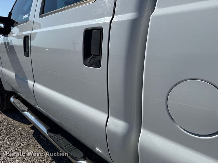 image for item FC4300 2008 Ford F250 Super Duty Crew Cab pickup truck