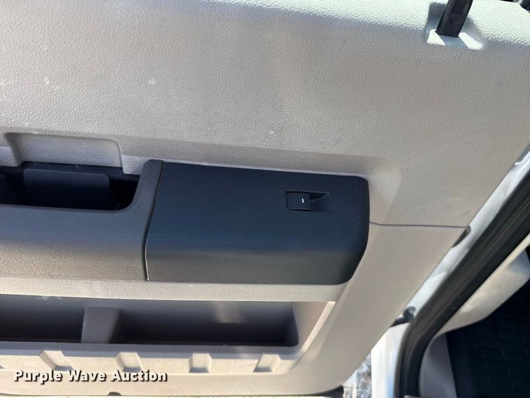 image for item FC4300 2008 Ford F250 Super Duty Crew Cab pickup truck