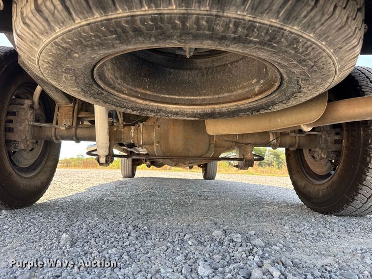 image for item FC4300 2008 Ford F250 Super Duty Crew Cab pickup truck